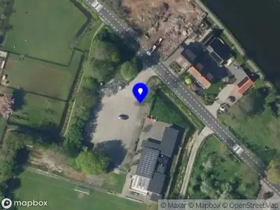 Traumahelikopter met grote spoed naar de Weijpoort in Nieuwerbrug aan den Rijn