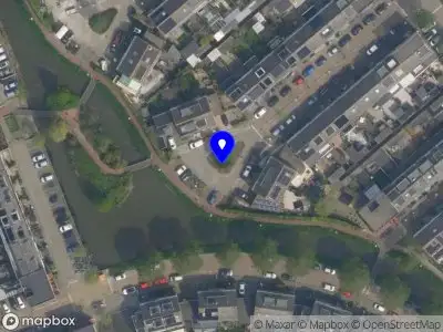 Brandweer met grote spoed naar de Zwaluw in De Lier vanwege reanimatie