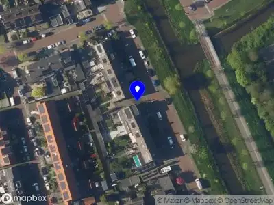Ambulance met gepaste spoed naar de Van Eeghenstraat in Alphen aan den Rijn
