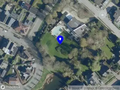 112 melding Politie naar de Hooiweg in Hedel vanwege letsel