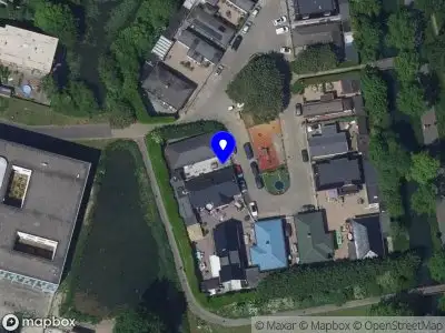 Ambulance met grote spoed naar de Romboutsplantsoen in Dordrecht