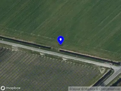 Brandweer met gepaste spoed naar de Puthoekseweg in Waarde vanwege een buitenbrand