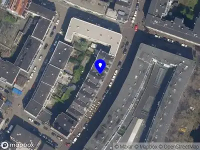 Ambulance met grote spoed naar de Zwaanshals in Rotterdam
