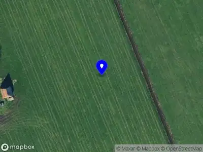 Brandweer met grote spoed naar de Kamperzeedijk in Genemuiden vanwege gebouwbrand