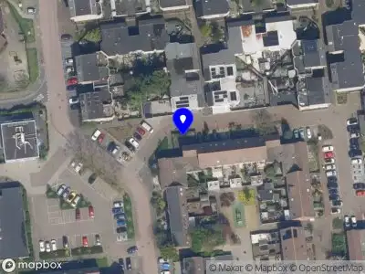 Ambulance met grote spoed naar de Pauwendans in Capelle aan den IJssel