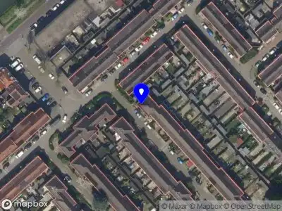 Ambulance met gepaste spoed naar de Oost-Pietermanstraat in Rotterdam