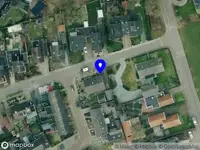 Brandweer met gepaste spoed naar de Hartmanstraat in Langeveen vanwege waarnemen gaslucht