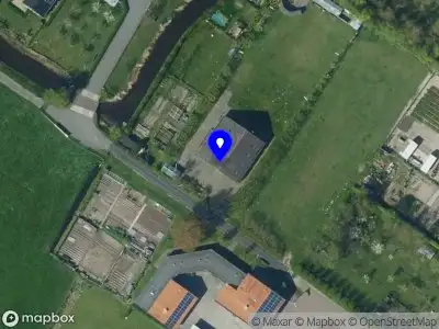 Ambulance met grote spoed naar de Verlengde Roemersdijk in Akersloot