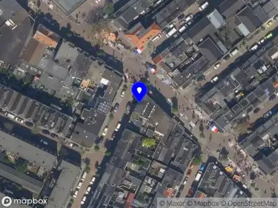 Ambulance met gepaste spoed naar de Beierlandsestraat in Schiedam