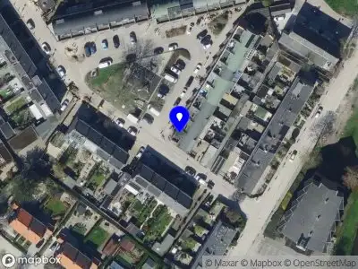 Ambulance met grote spoed naar de Karel Doormanstraat in Spijkenisse