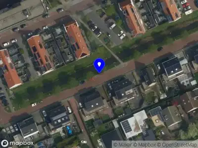 Brandweer met grote spoed naar de Hagemanstraat in 's-Gravenzande vanwege middelgrote brand