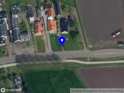 Brandweer met grote spoed naar de Ten Darperweg in Wapse vanwege gebouwbrand