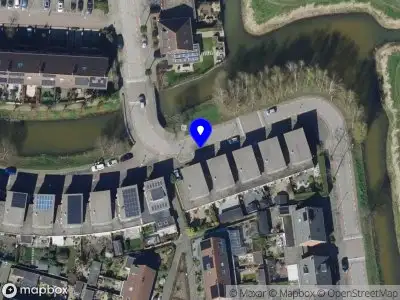 Ambulance met grote spoed naar de Limes in Poortugaal
