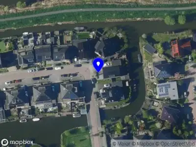 Ambulance met grote spoed naar de Katschip in Enkhuizen