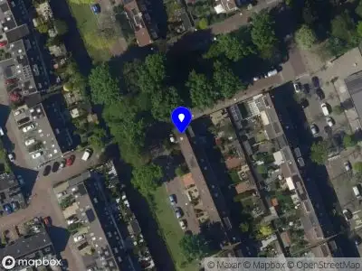 Ambulance met grote spoed naar de Architect Wesstrakade in 's-Gravenhage