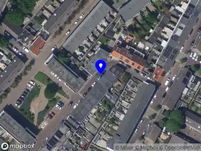 Ambulance met grote spoed naar de Nicolaasstraat in Dordrecht