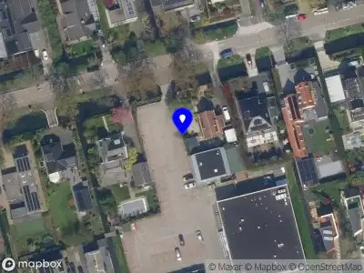 Ambulance met grote spoed naar de Kralingseweg in Rotterdam