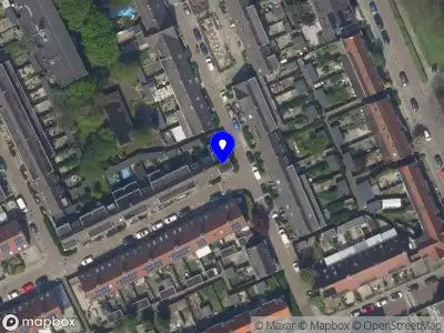 Ambulance met grote spoed naar de Tarwestraat in Rotterdam