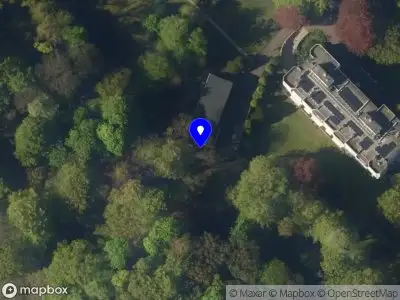 Ambulance met gepaste spoed naar de Van Ommerenpark in Wassenaar