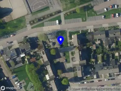 Ambulance met grote spoed naar de Willem Saallaan in Wognum