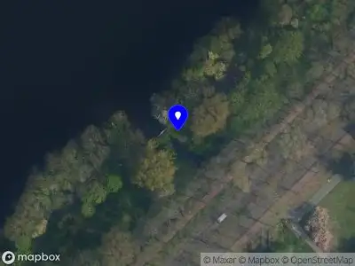 Politie met grote spoed naar de Generaal Swartlaan in Rijswijk vanwege personen te water