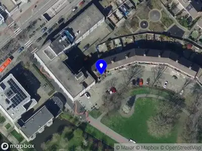 Brandweer met grote spoed naar de J.C. Sterrenburgstraat in Spijkenisse vanwege reanimatie