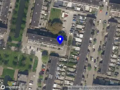 Ambulance met gepaste spoed naar de Houdringeweg in Rotterdam