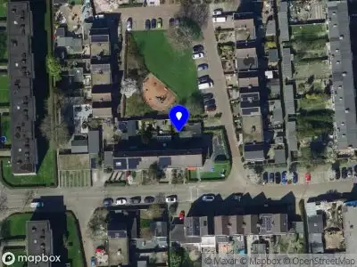 Ambulance met gepaste spoed naar de Baron Mackaystraat in Ridderkerk