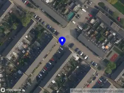 Ambulance met grote spoed naar de Ambergeel in Zoetermeer