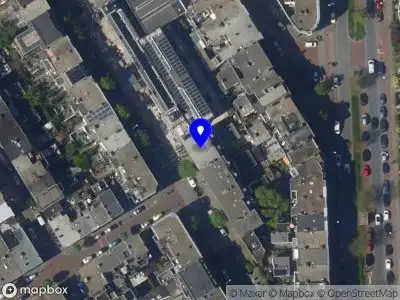 Brandweer met grote spoed naar de Kompasstraat in 's-Gravenhage vanwege een liftopsluiting