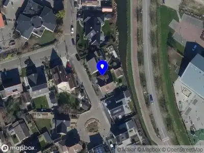 Brandweer met grote spoed naar de Oostgatplein in Arnemuiden vanwege gebouwbrand