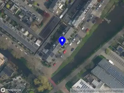 Brandweer met gepaste spoed naar de Dorpskade in Wateringen