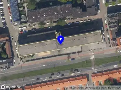 Ambulance met grote spoed naar de Bree in Rotterdam