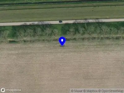 Ambulance met grote spoed naar de Buitendijk West in Klundert