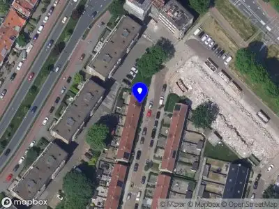 Ambulance met gepaste spoed naar de Sperwerstraat in Dordrecht