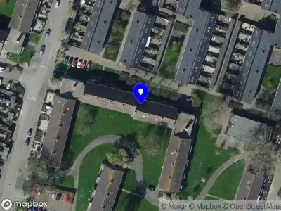 Ambulance met gepaste spoed naar de Lange Meet in Oud-Beijerland