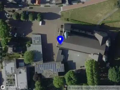 Brandweer met gepaste spoed naar de Sint Jozefskerkplein in Weert vanwege stormschade