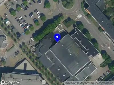Ambulance met gepaste spoed naar de Vestingplein in Velserbroek