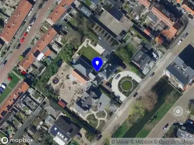 Ambulance met gepaste spoed naar de Julianasingel in Hendrik-Ido-Ambacht