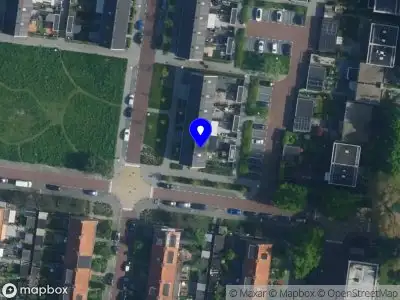 Ambulance met grote spoed naar de Appellaan in Amstelveen