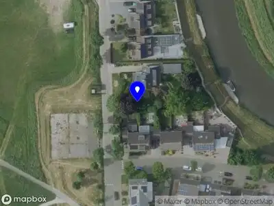 Ambulance met grote spoed naar de Hertenerweg in Roermond