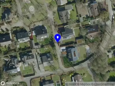 Brandweer met grote spoed naar de Emiel van Hemeldoncklaan in Hilvarenbeek vanwege stankoverlast