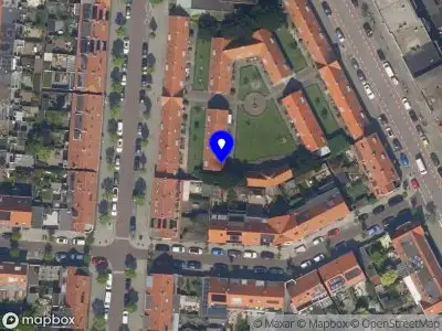 Ambulance met gepaste spoed naar de Hofje van Belois in Schiedam