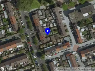 Brandweer met gepaste spoed naar de Bredastraat in Heerlen vanwege een buitenbrand