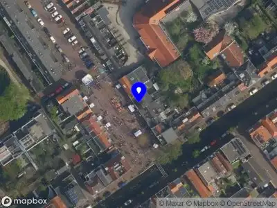 Traumahelikopter met grote spoed naar de Raam in Delft