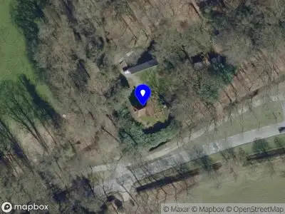 112 melding Brandweer met grote spoed naar de Hal in Esch vanwege gebouwbrand