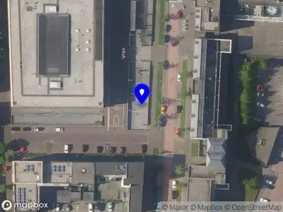 Brandweer met grote spoed naar de Oostenrijkstraat in Almere vanwege gebouwbrand