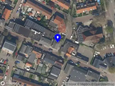 Ambulance met gepaste spoed naar de Julianastraat in Rozenburg