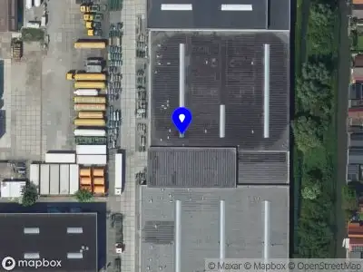 Ambulance met grote spoed naar de Sluisweg in Hardinxveld-Giessendam