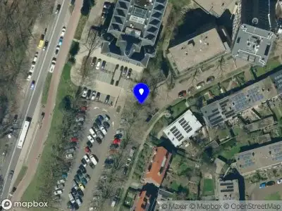 Brandweer met gepaste spoed naar de Sickeszplein in Arnhem